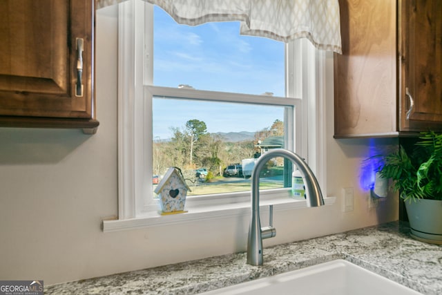 131 Logan Cir, Ellijay, GA 30540 - detailed view of a mountain backdrop and light stone countertops