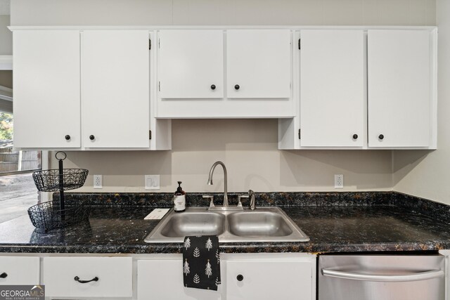 kitchen featuring sink, ceiling fan, white cabinets, light tile patterned flooring, and stainless steel dishwasher