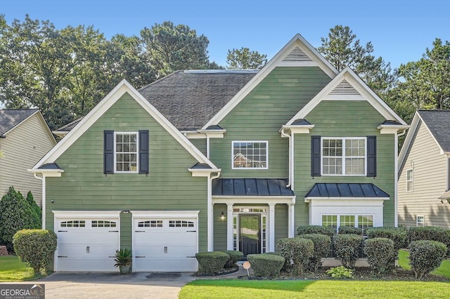 view of front facade featuring a garage