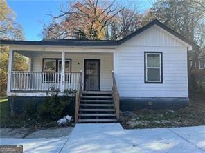 bungalow featuring a porch