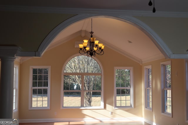 room details with a notable chandelier and ornamental molding