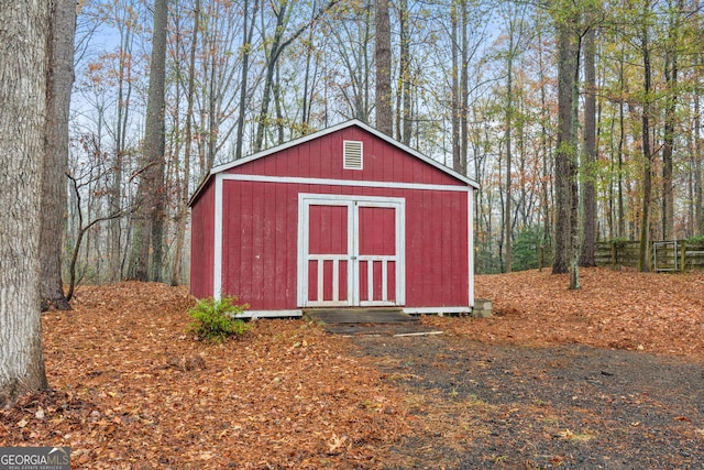 view of outbuilding