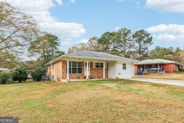 ranch-style house featuring a front yard and a porch