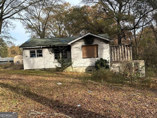 view of home's exterior