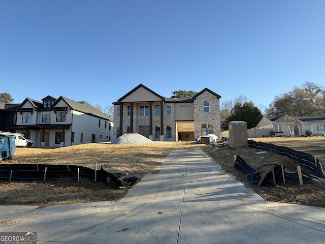 view of front of house