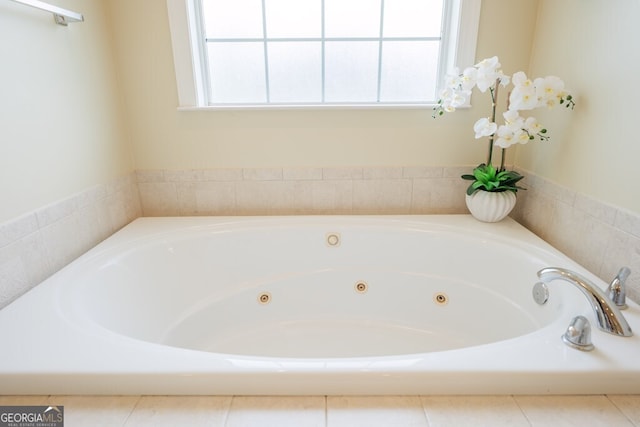 3798 Bermuda Run Dr, Valdosta, GA 31605 - full bathroom featuring a whirlpool tub and tile patterned flooring