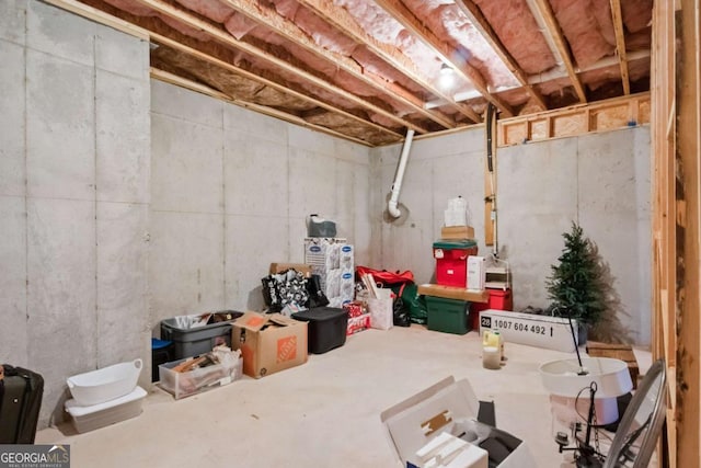 view of unfinished basement