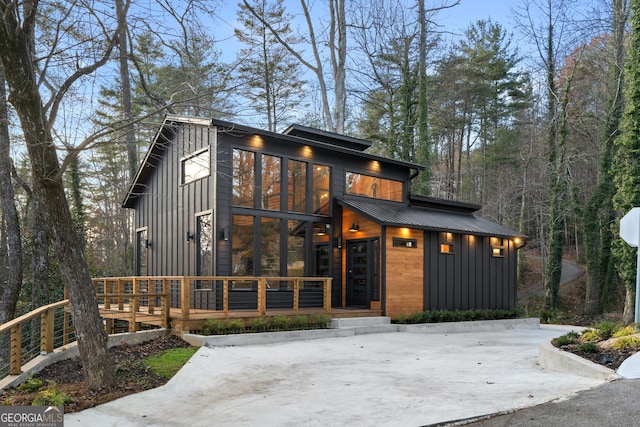 73 Cannon St, Clayton, GA 30525 - modern home featuring board and batten siding