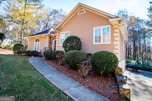 view of front of property