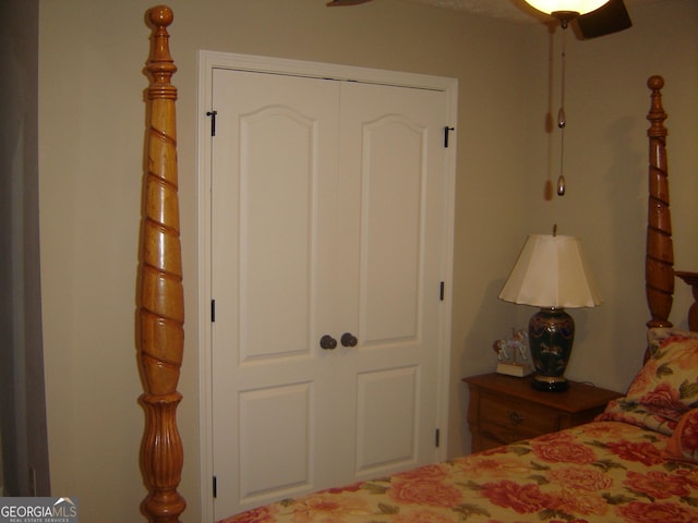 bedroom with a closet and ceiling fan