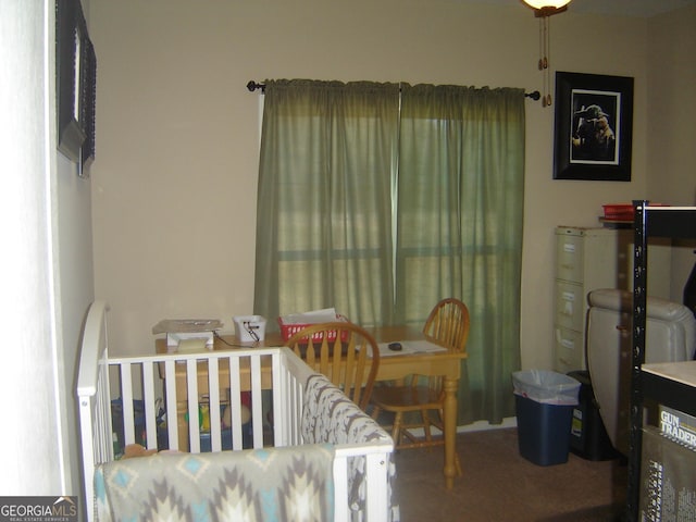 bedroom with carpet flooring