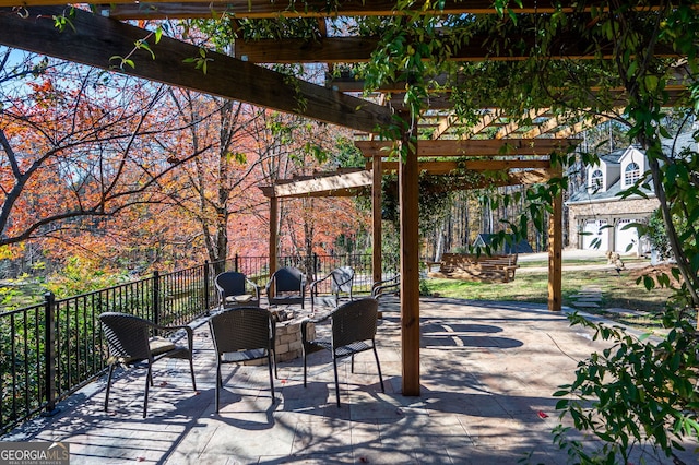 view of patio featuring a pergola