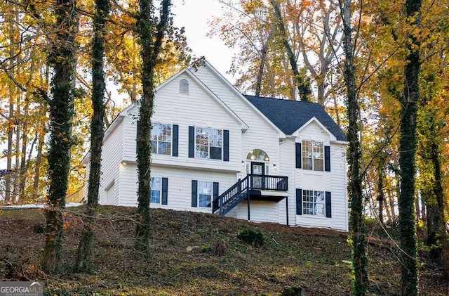 view of split foyer home