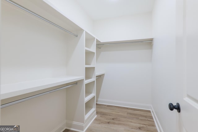 5704 Payton Pl, Lake Park, GA 31636 - walk in closet featuring light wood finished floors