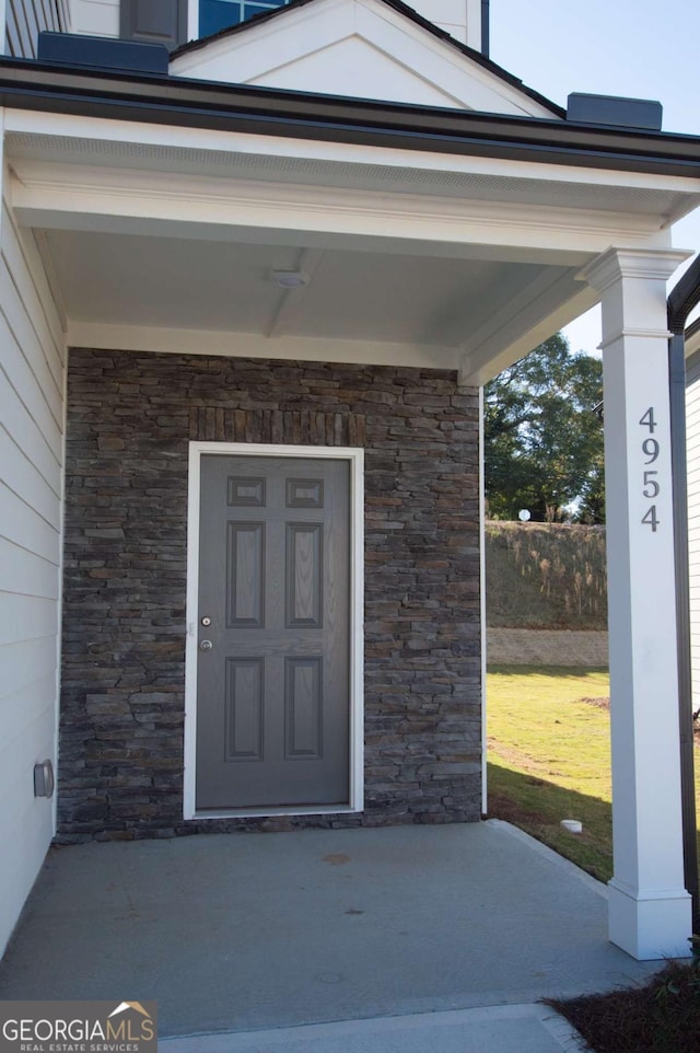 view of doorway to property