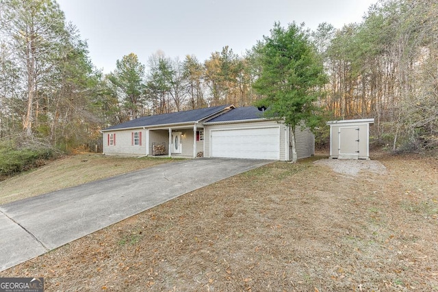 view of front facade with covered porch and a garage