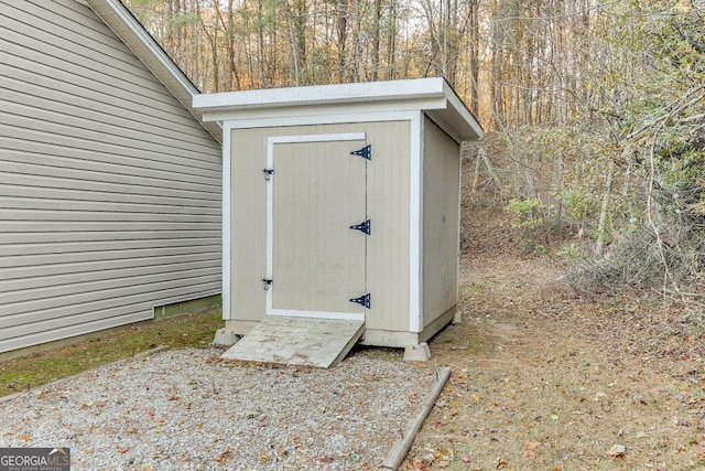 view of outbuilding