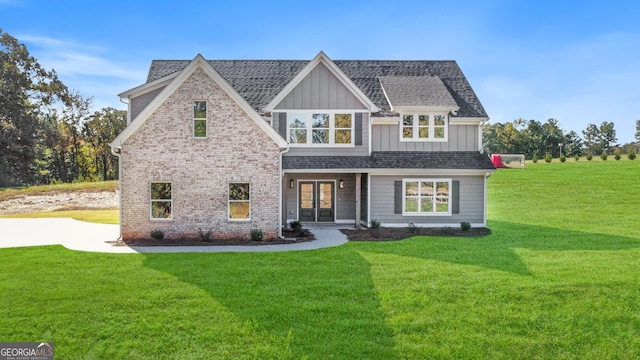 view of front facade with a front yard