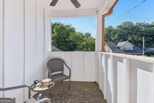 balcony featuring ceiling fan