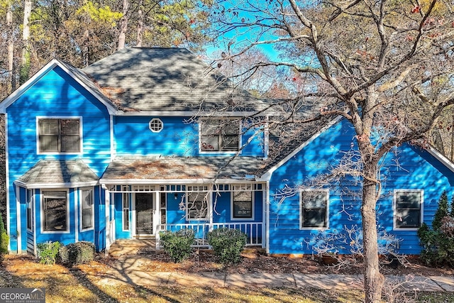 view of front of property featuring covered porch