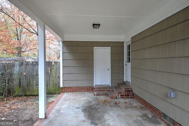 view of property entrance