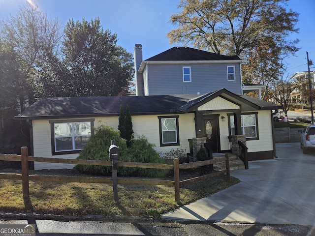 view of front of house