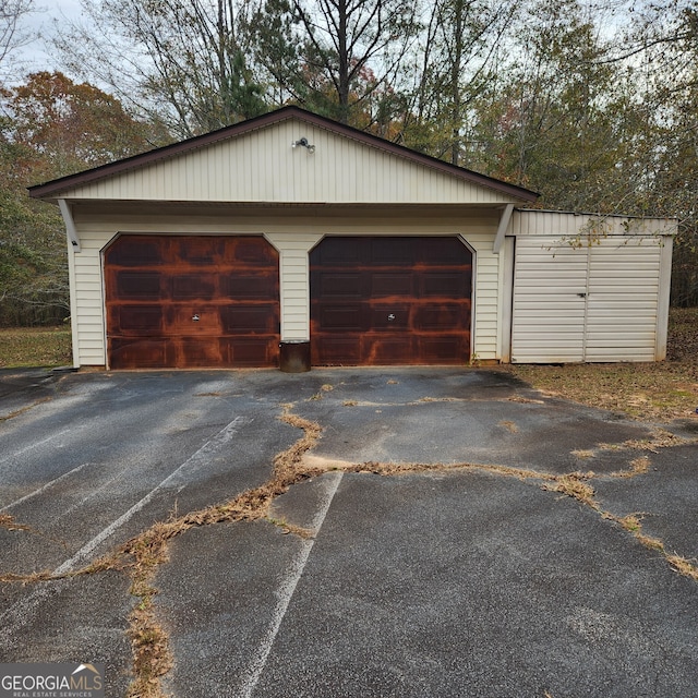 240 Chambers Rd, Mcdonough, GA 30253 - view of detached garage