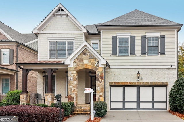 view of front facade with a garage