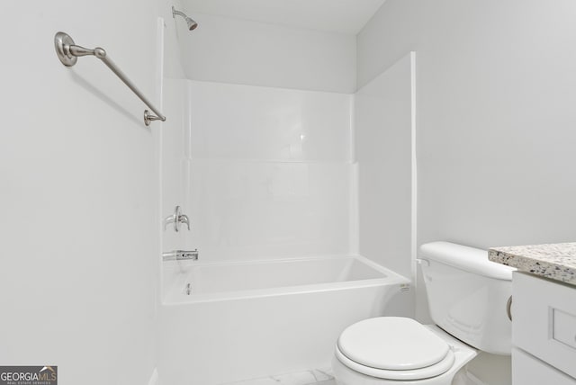 553 Lago Ct, Lagrange, GA 30241 - bathroom with vanity, washtub / shower combination, and toilet