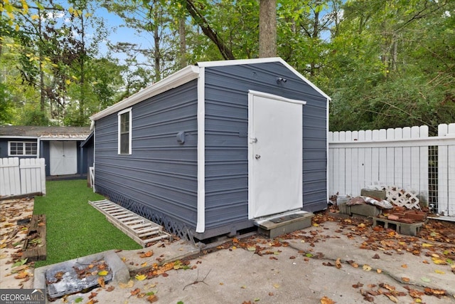 view of outbuilding