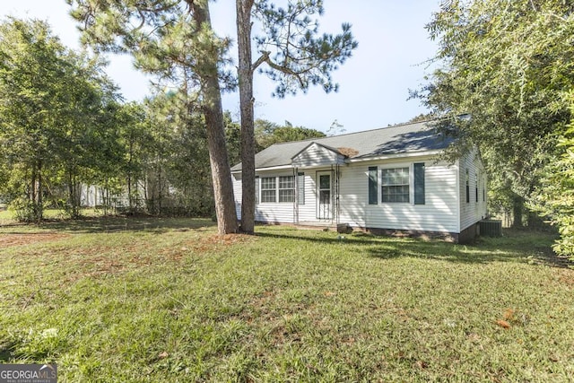 Listing photo 3 for 603 Mcarthur Blvd, Warner Robins GA 31093