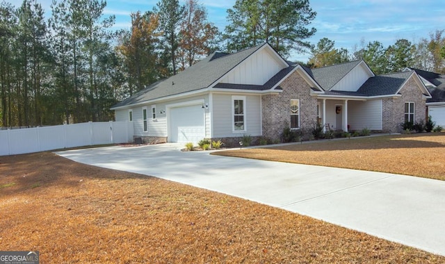 view of front of house featuring a garage