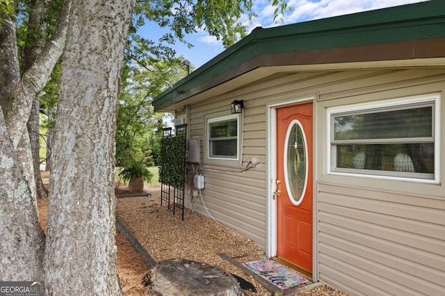 view of property entrance