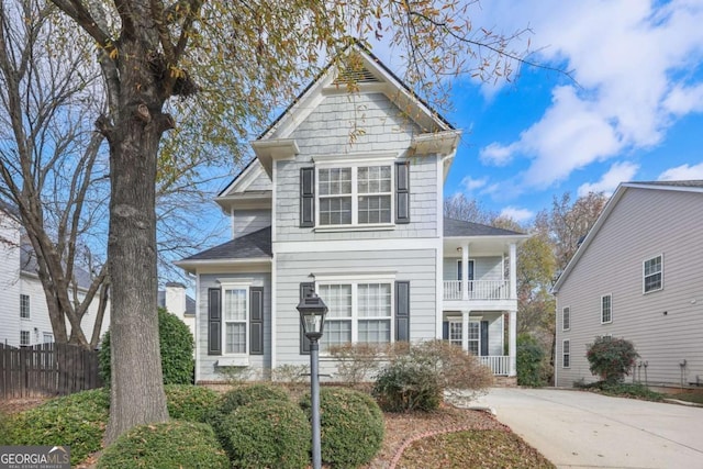 front of property with a balcony