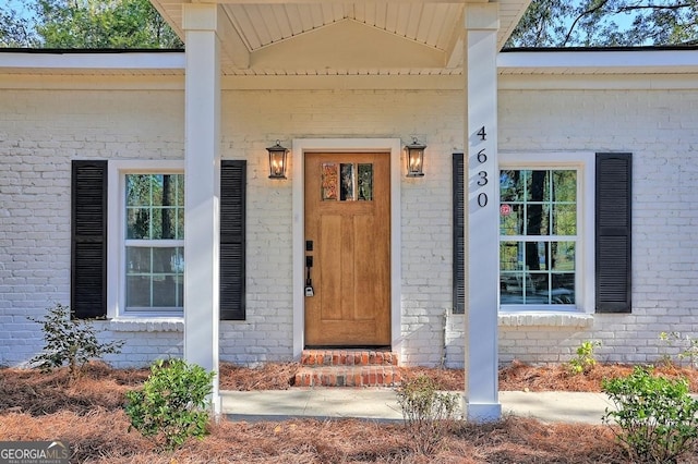 view of doorway to property