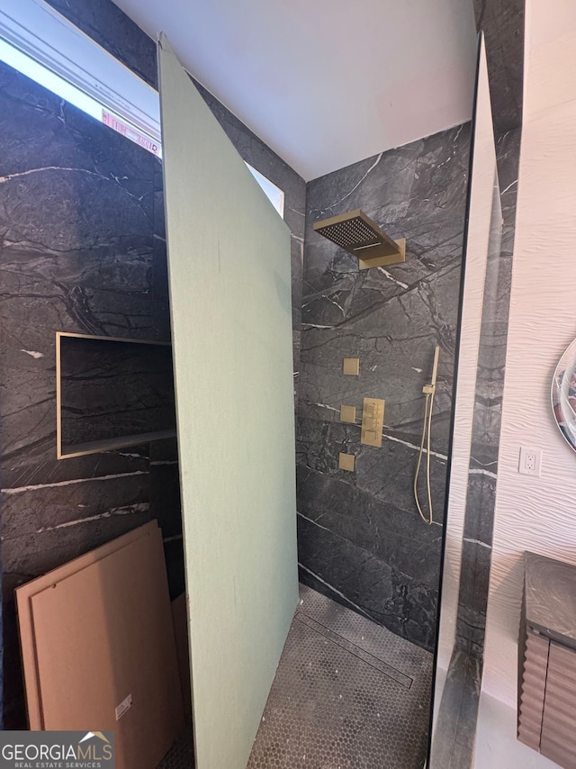 bathroom with walk in shower