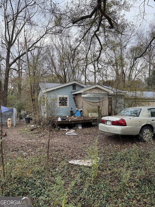 view of front of property