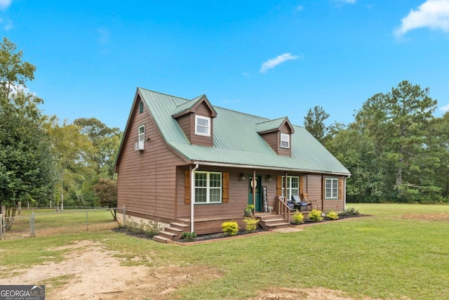 view of front of house featuring a front yard