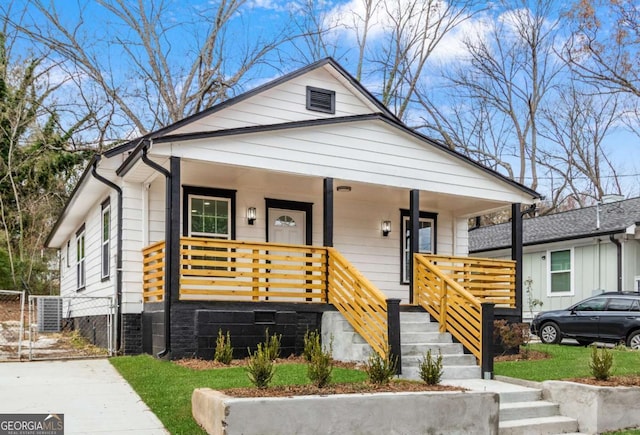 view of front of property with a porch