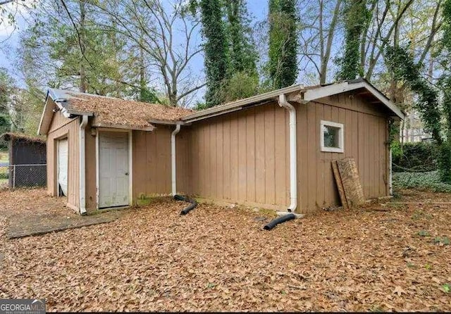 view of outbuilding