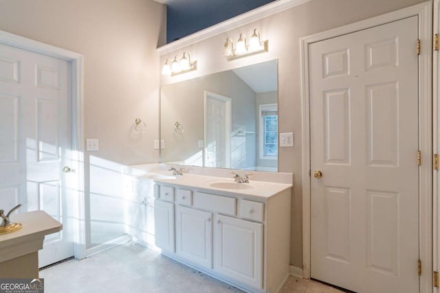 bathroom with vanity