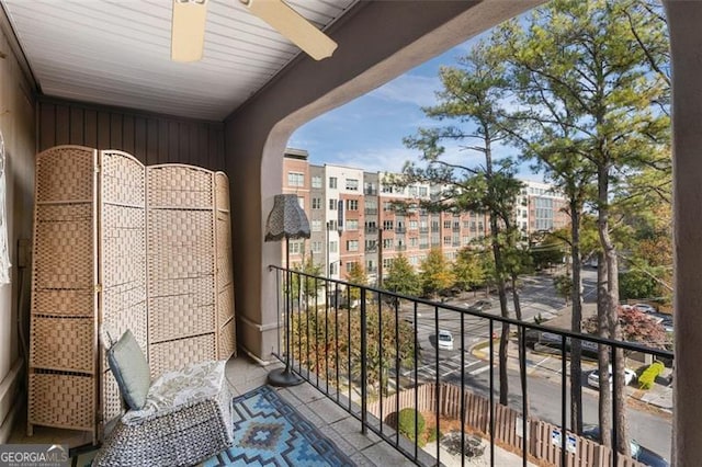 balcony with ceiling fan