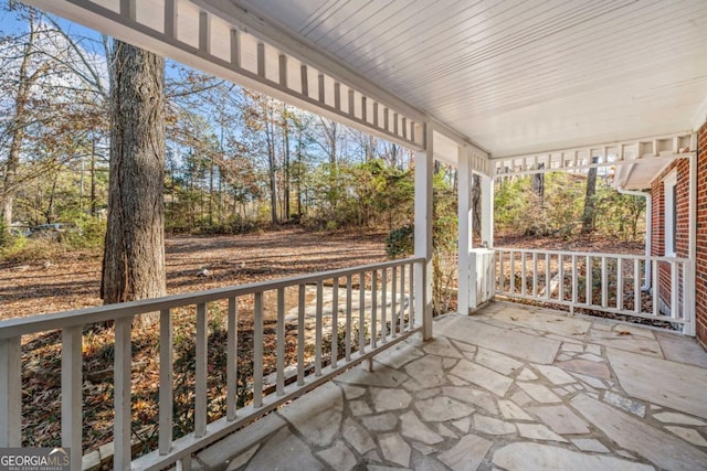 view of patio featuring covered porch