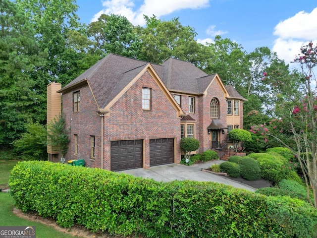 view of front of house featuring a garage