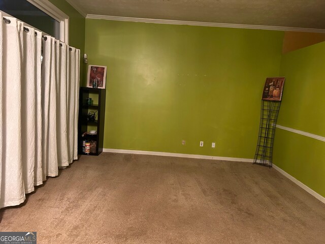 carpeted living room featuring a notable chandelier, crown molding, and a textured ceiling