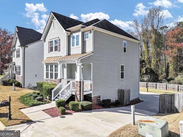 view of front of home