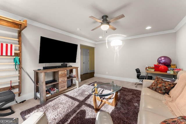 living room featuring ceiling fan and ornamental molding