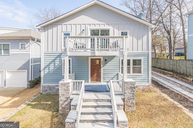 view of front of house with a garage