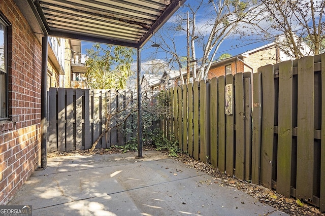 6851 Roswell Rd Unit D14, Atlanta, GA 30328 - view of patio