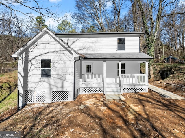 view of front of property with a porch